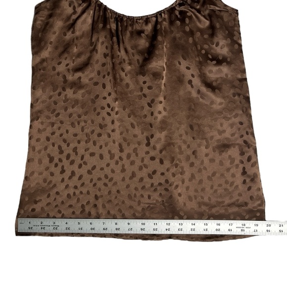 TUCKER 100% Silk Camisole Top Brown sz S Spaghetti Straps Subtle Oval Dot Print - Picture 6 of 8